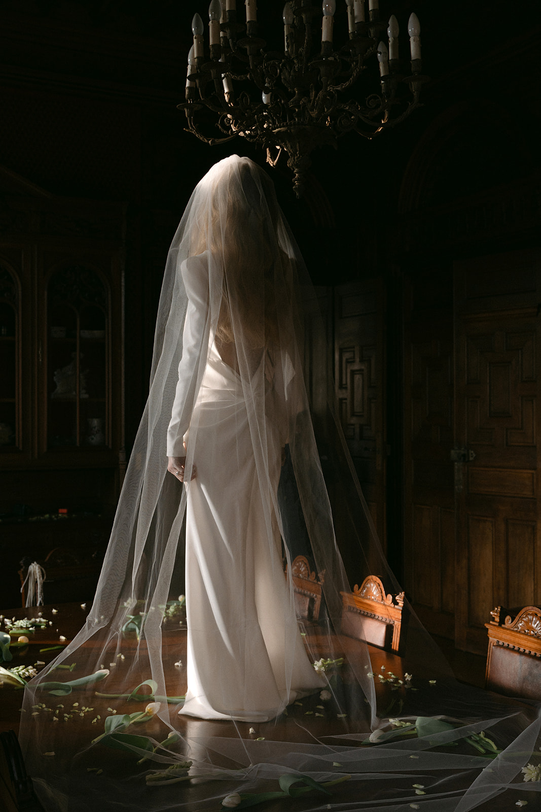 robe de mariée glamour avec voile